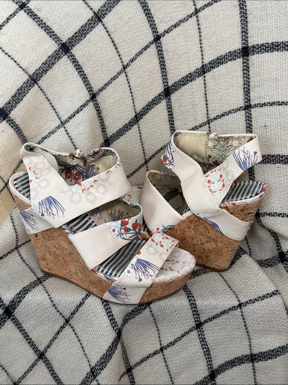Gianni Bini Cream Floral Cork Wedge Sandals